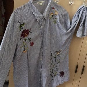 Embroidered flower with birds